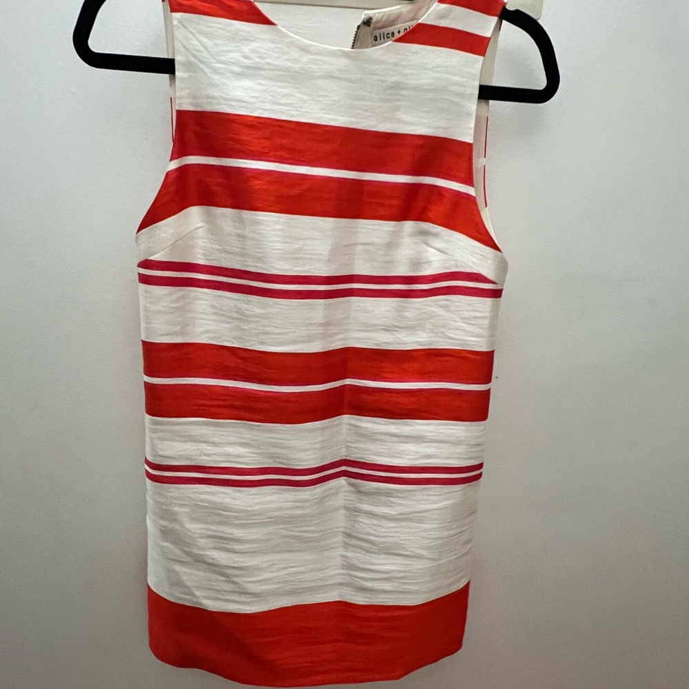 Like New Alice + Olivia Silk Dress Sz 2